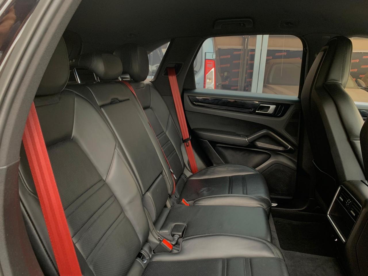 Porsche Cayenne 2.9 V6 S