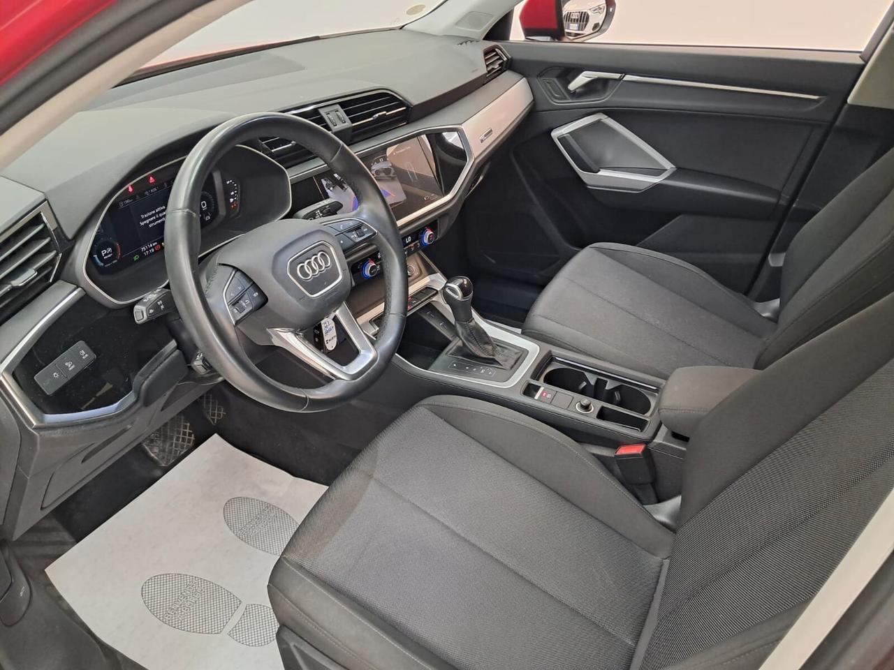 AUDI Q3 II 2023 35 2.0 tdi s-tronic IVA ESPOSTA
