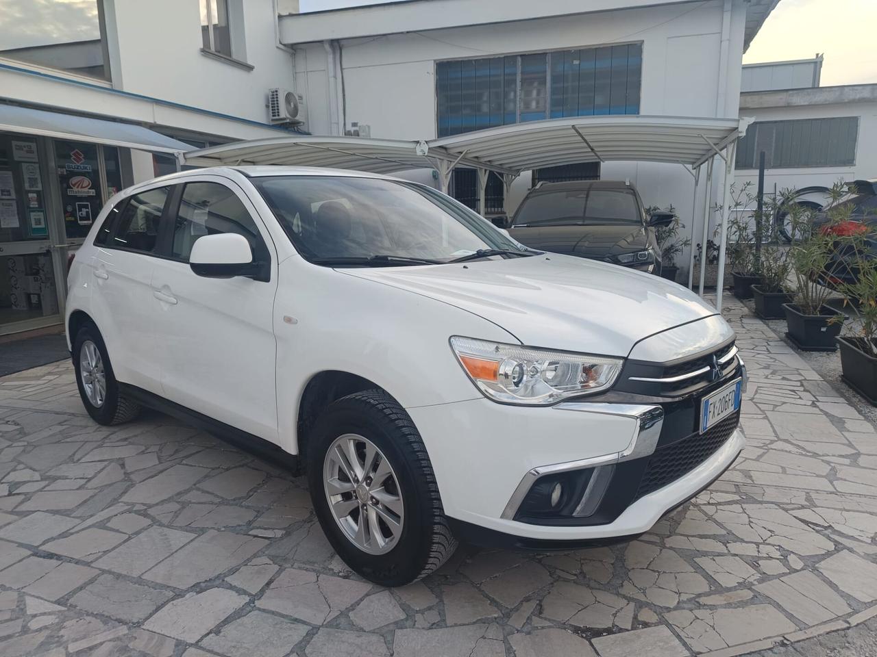 Mitsubishi ASX 1.6 GPL Bi-Fuel Tua da 175€/Mese
