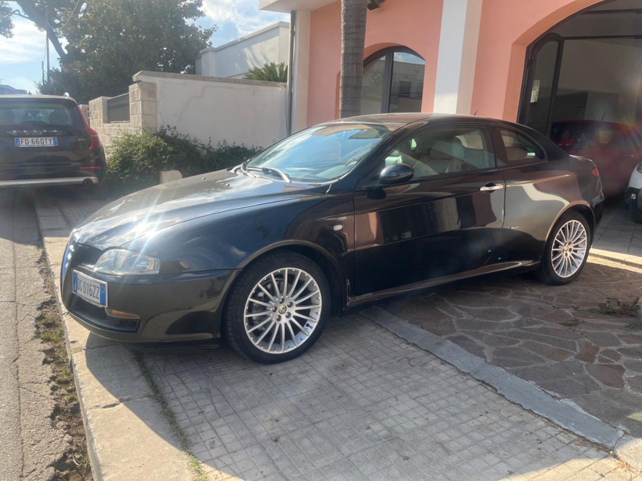 Alfa Romeo GT 1.9 MJT 16V Luxury