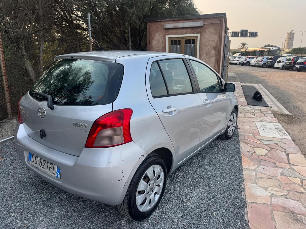 Toyota Yaris Benz automatica