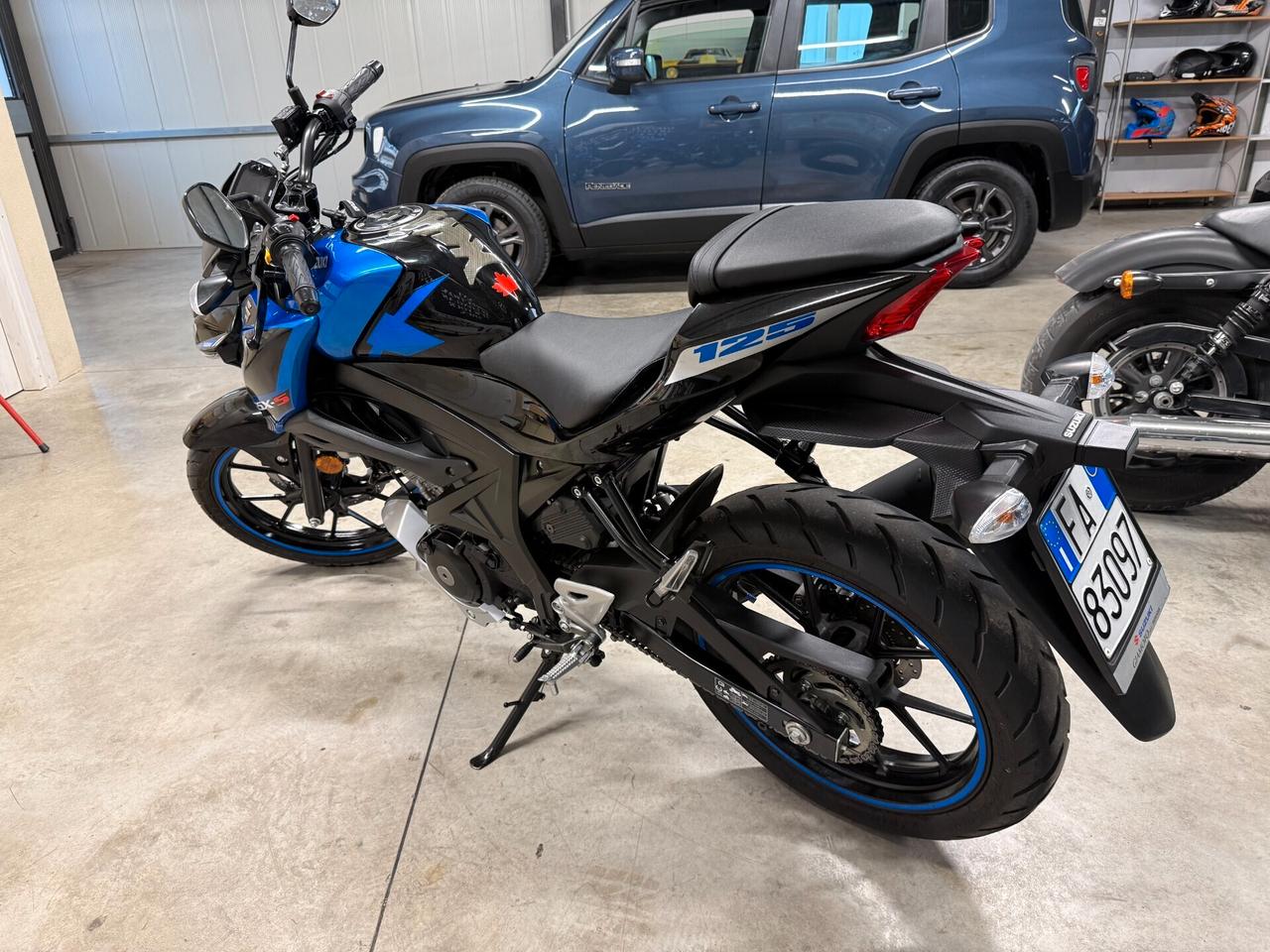 Suzuki GSX S 125