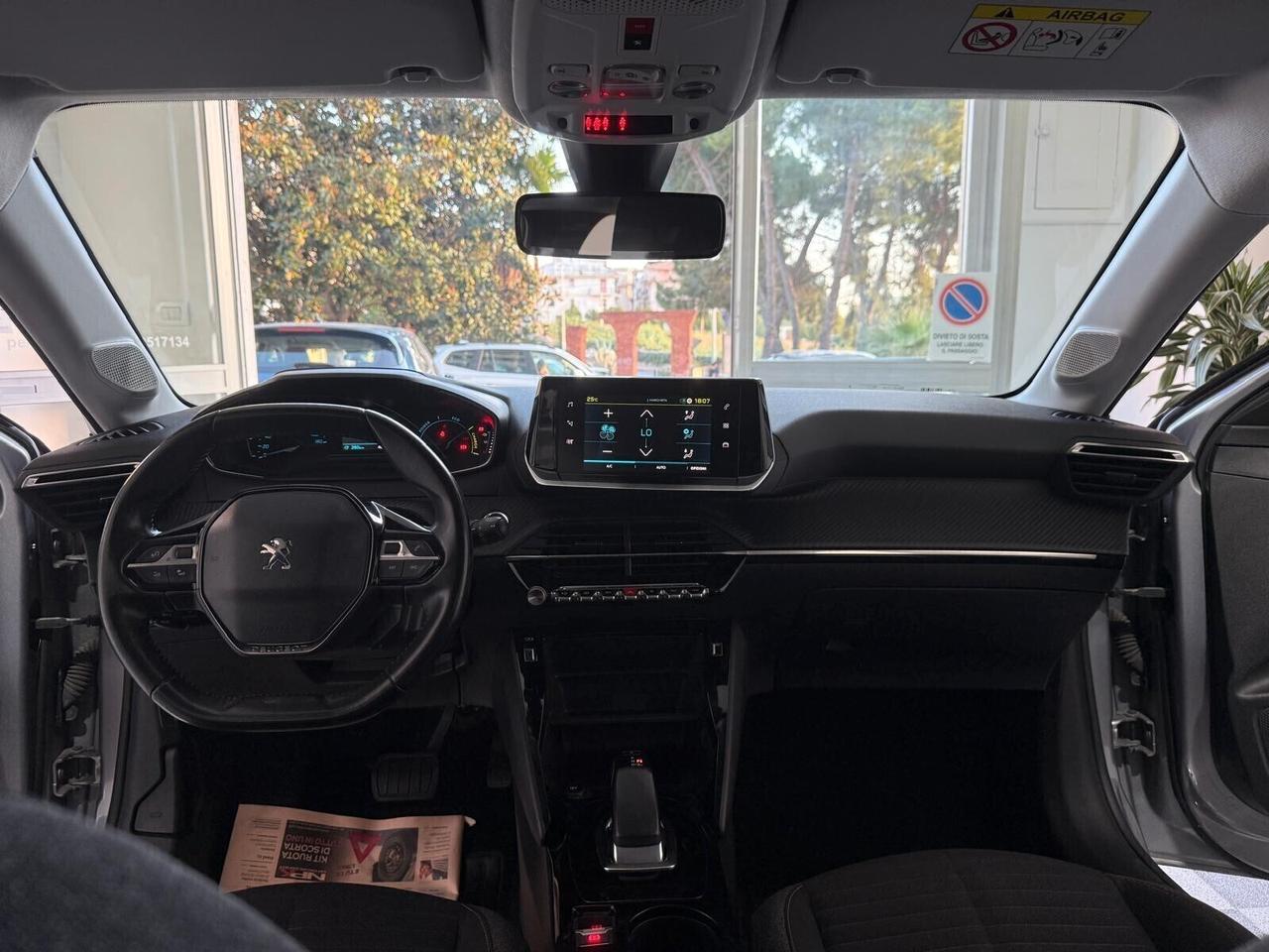 Peugeot 208 Active