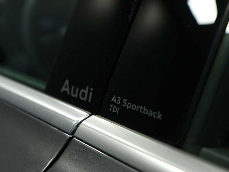 Audi A3 Sportback A3 SPORTBACK 5p 35 TDI 150cv S-TRONIC S LINE EDITION