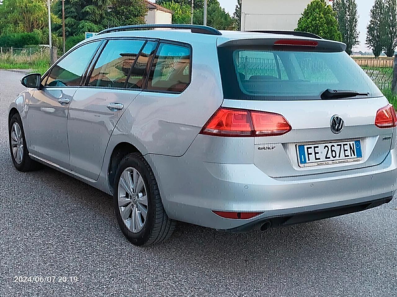 Volkswagen Golf Variant Golf 1.6 TDI 110 CV DSG 5p. Comfortline BlueMotion Tech.