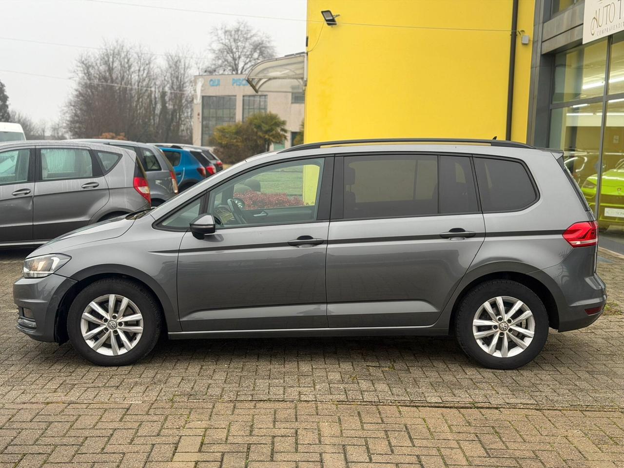 Volkswagen Touran 1.6 TDI 115 CV SCR DSG Executive BlueMotion Tech.