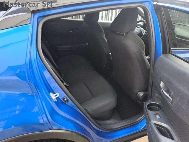 TOYOTA C-HR C-HR I 2016 1.8h Trend 2wd e-cvt Navi- FR445YG