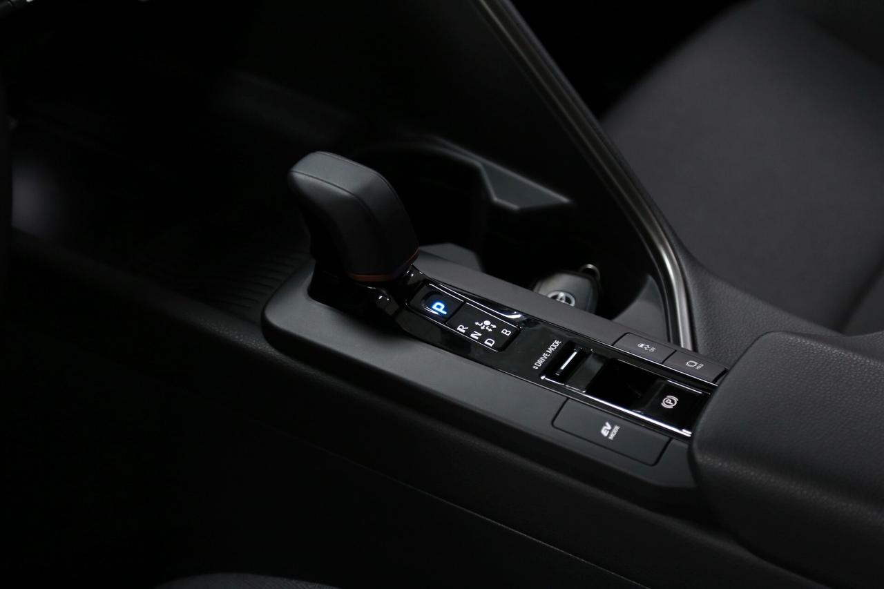 Toyota C-HR 1.8 HEV Trend E-CVT_2025