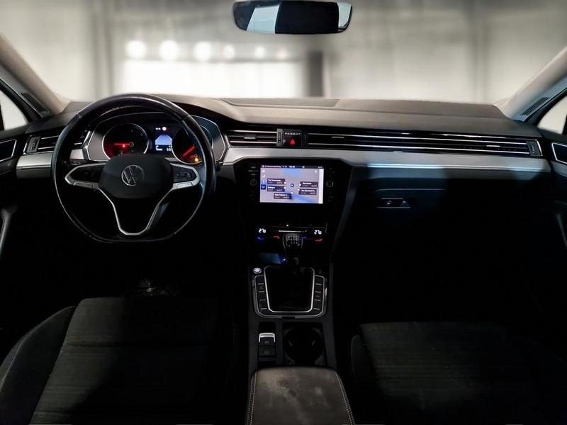 VOLKSWAGEN PASSAT VARIANT 2.0 TDI SCR EVO 110KW BUSINESS 5 PORTE STATION WAGON