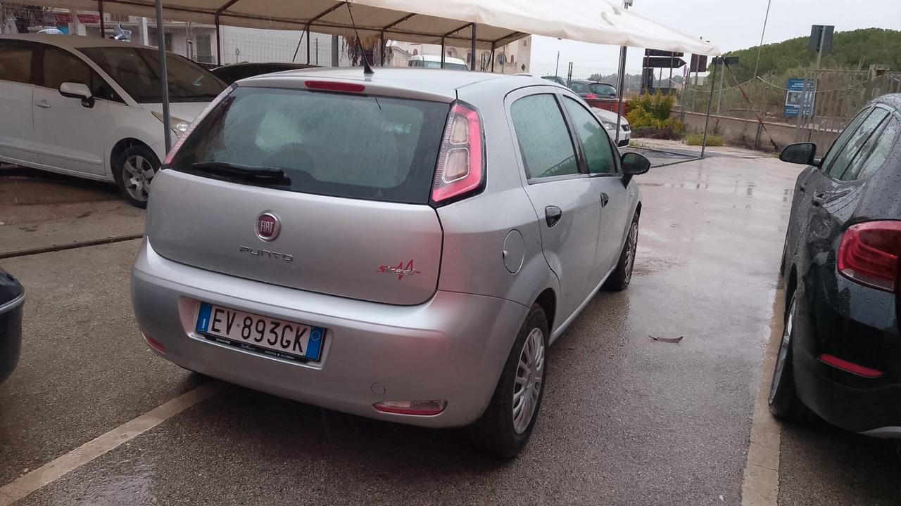 Fiat Punto 1.3 MJT II 75 CV 5 porte Street