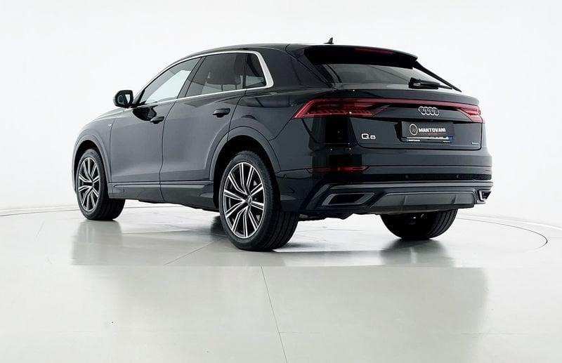 Audi Q8 Q8 45 TDI quattro tiptronic Sport