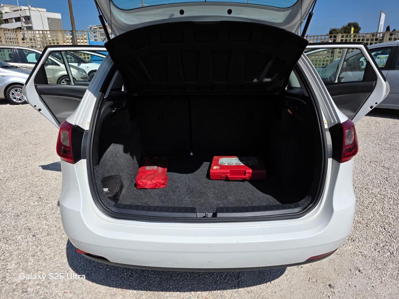 Seat Ibiza ST 1.4 TDI 75 CV CR Connect 2016