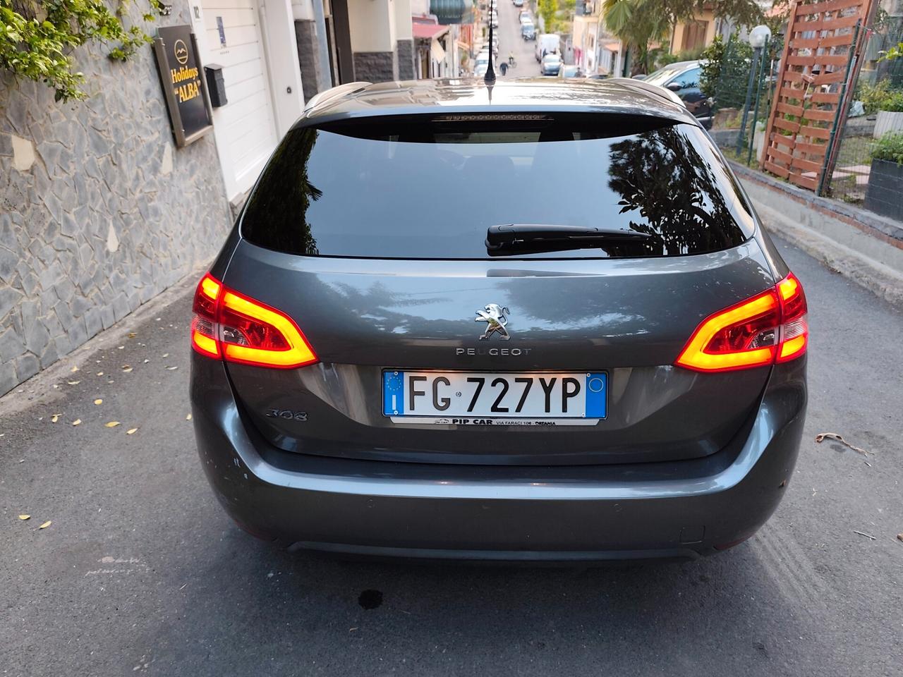 Peugeot 308 Sw 1.6 120 CV Automatica Leggi