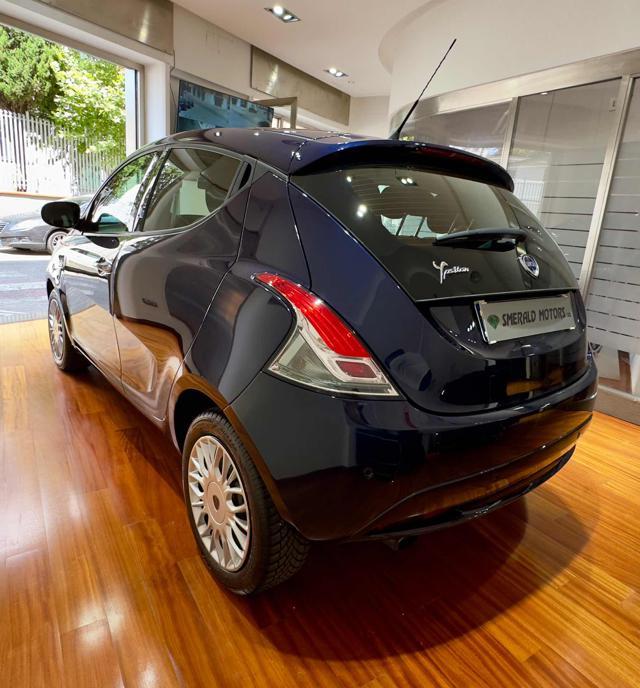 LANCIA Ypsilon 1.2 69 CV 5 porte Gold