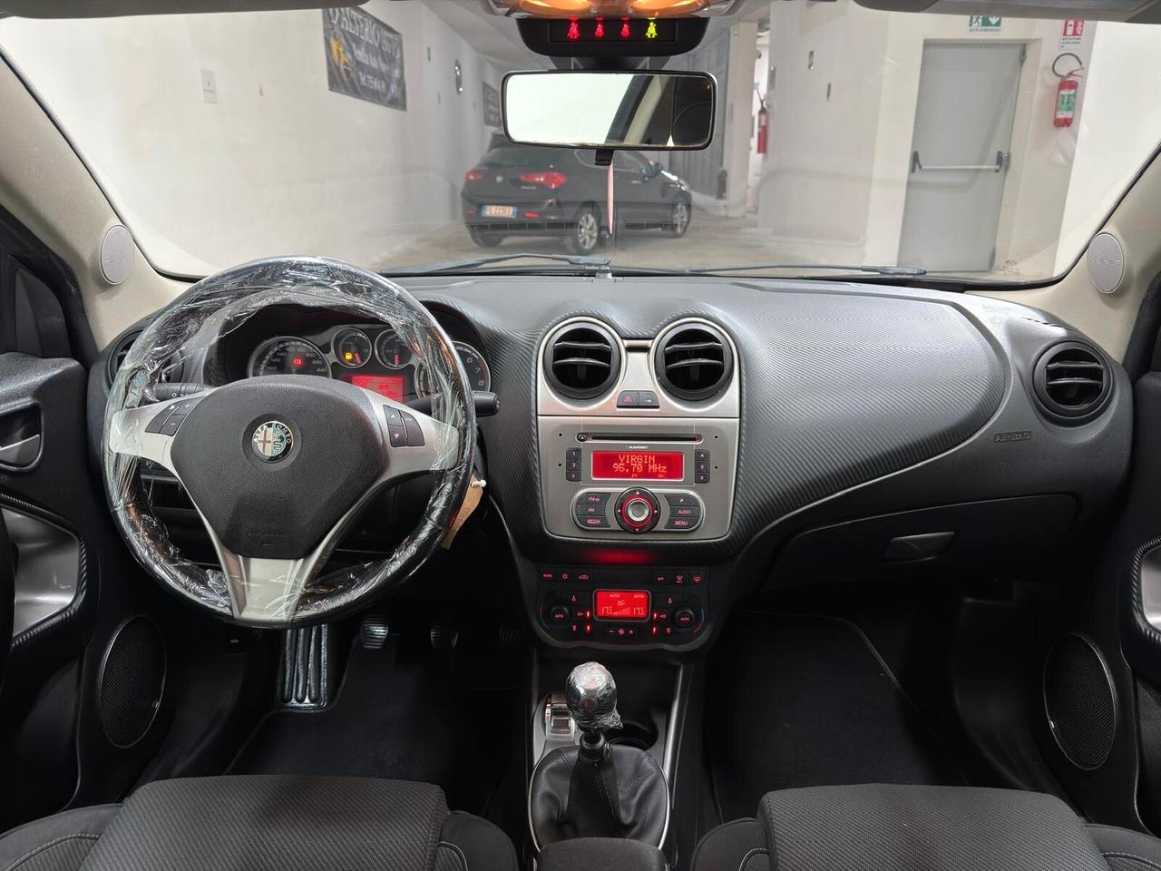 Alfa Romeo MiTo 1.4 78 CV Distinctive Sport Pack