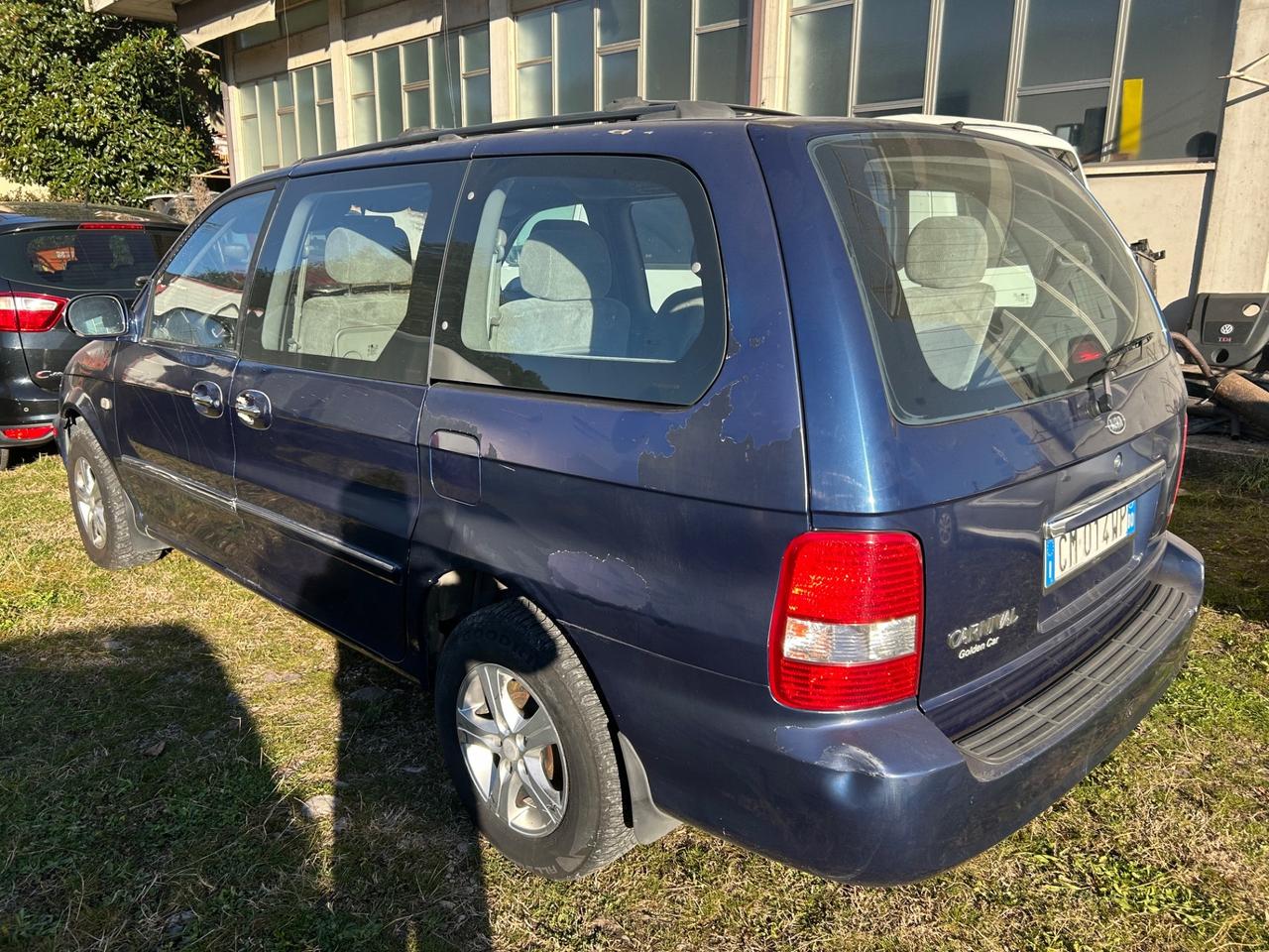 Kia Carnival 2.9 16V CRDi cat EX Van