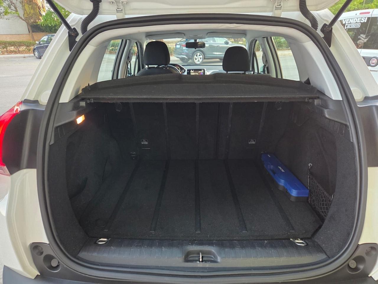 PEUGEOT 2008 1.6 e-HDi 92CV S&S ALLURE UNICO PROPR