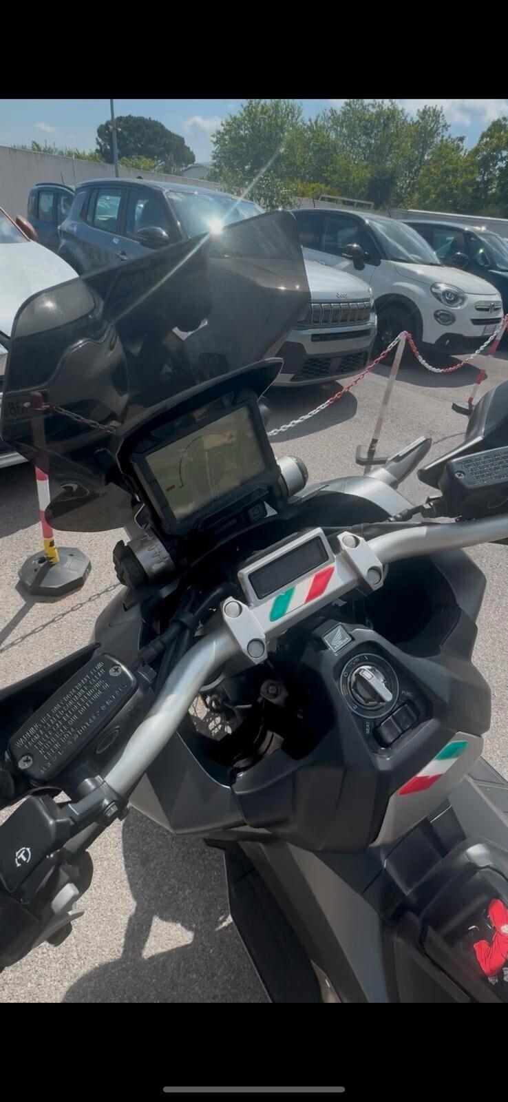HONDA XADV 750