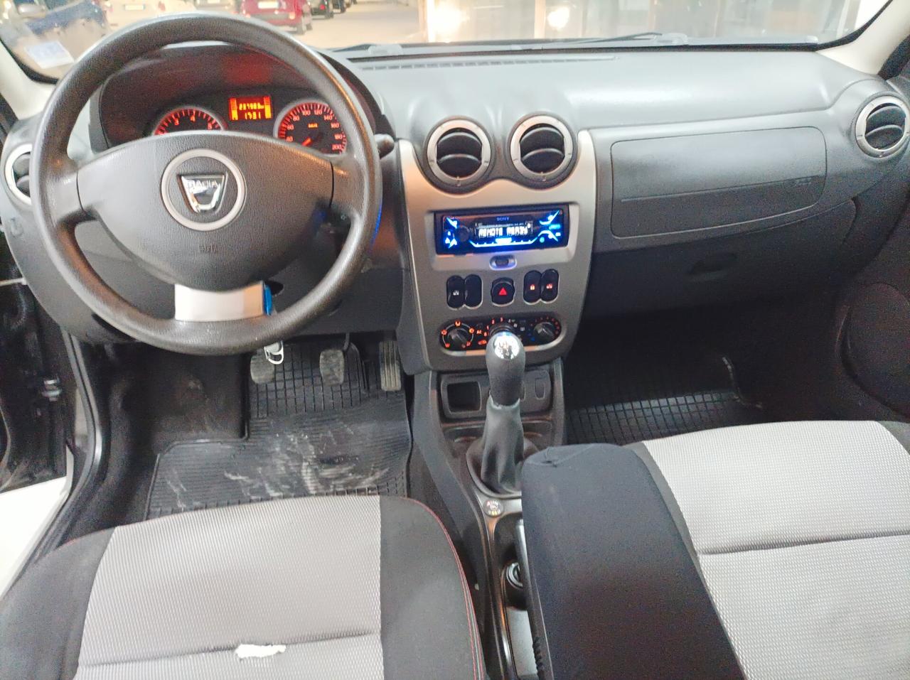 Dacia Duster 1.6 110CV 4x2 GPL Ambiance 02/2013