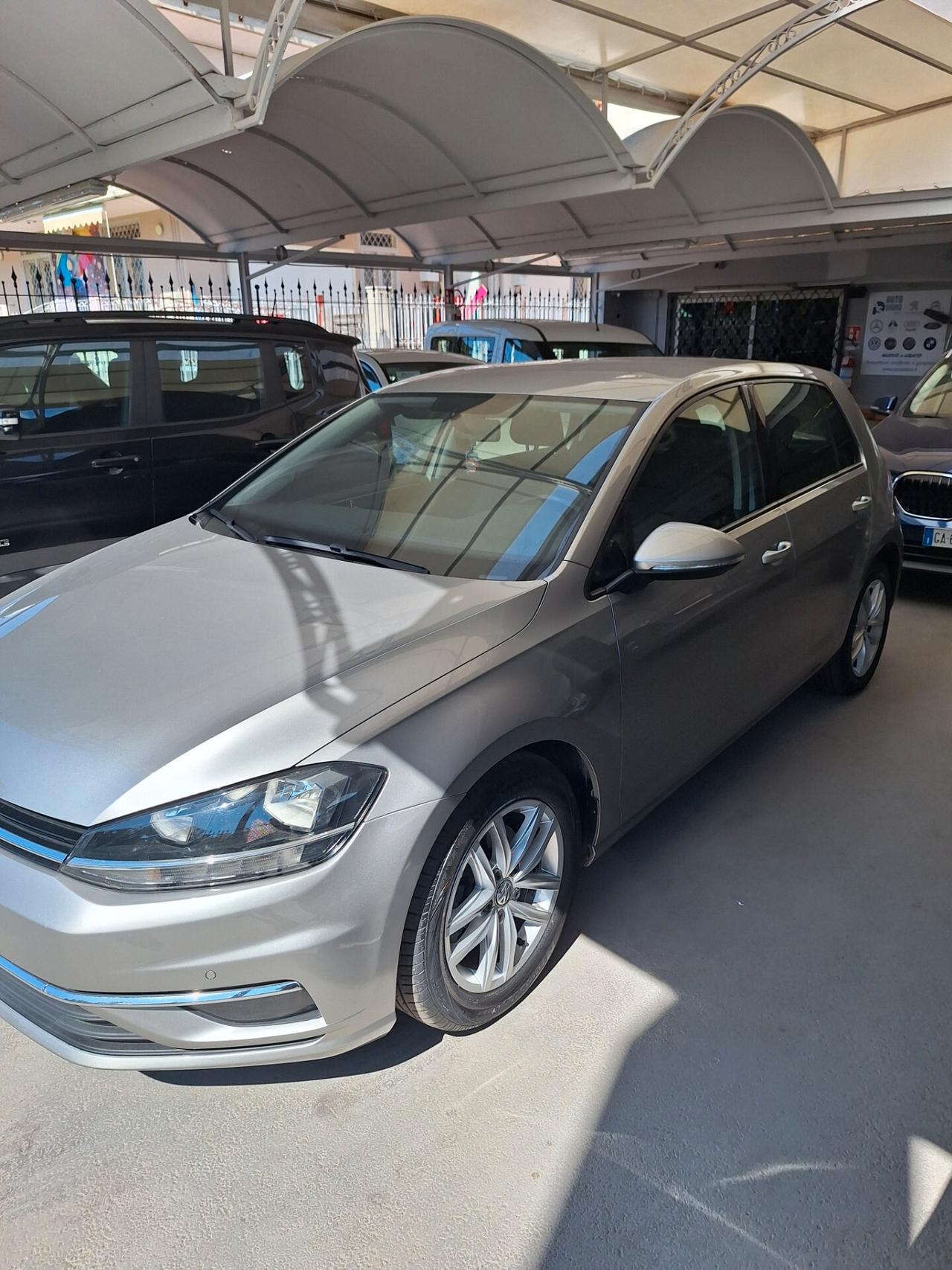Volkswagen Golf 1.6 TDI 115 CV 10/19