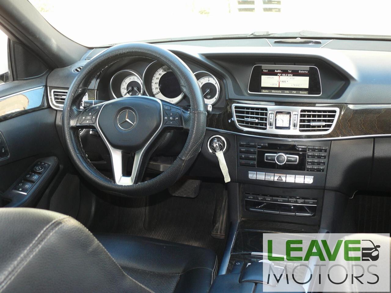 Mercedes-benz E 220 S.W. Premium (M1530)