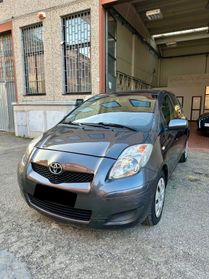 Toyota Yaris 1.3 5 porte Sol