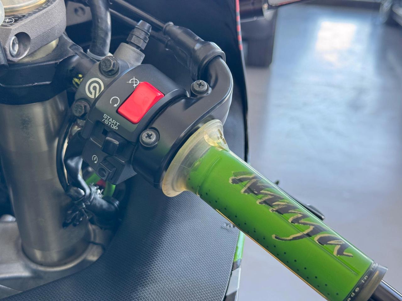 Kawasaki Ninja 1000 ZX-10R