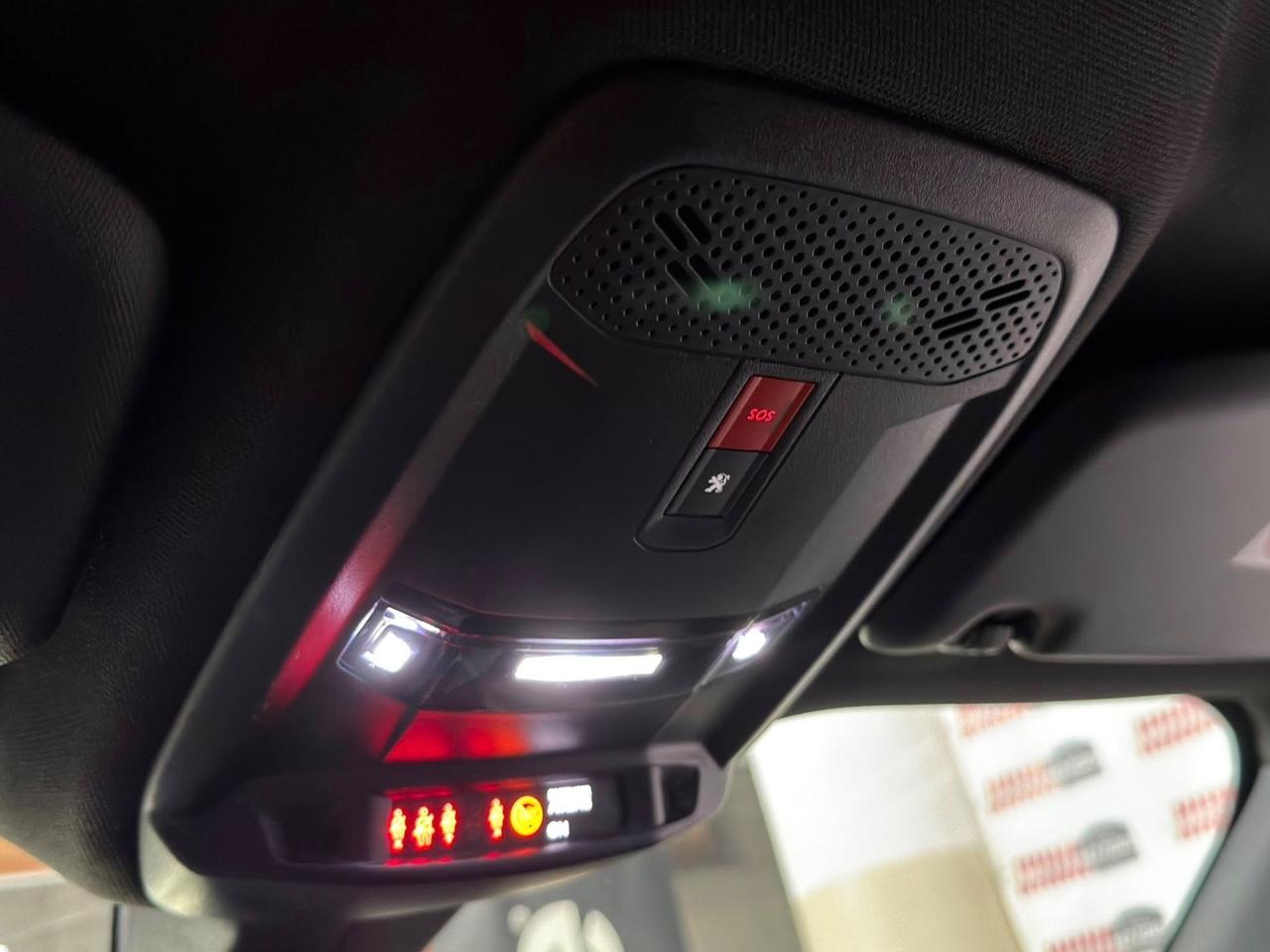 Peugeot 2008 BlueHDi 130 S&S EAT8 GT