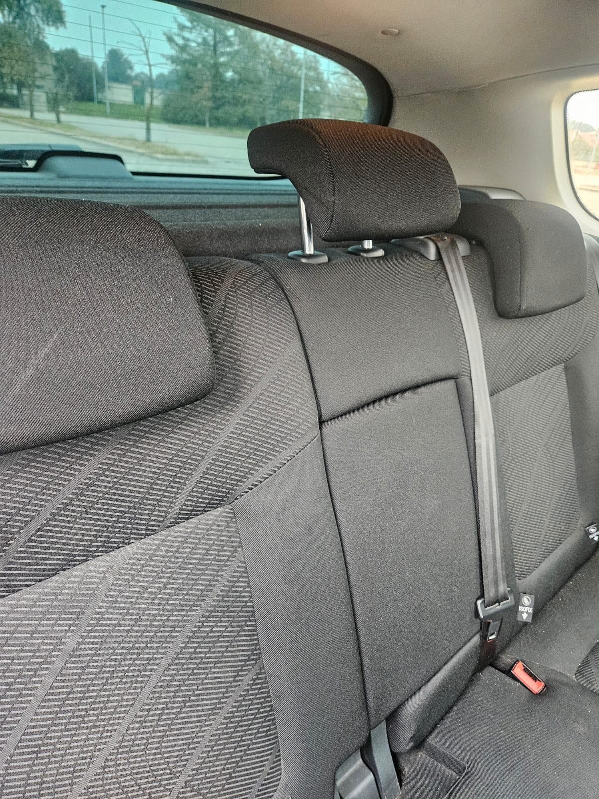 Peugeot 3008 versione PREMIUM NEOPATENTATI