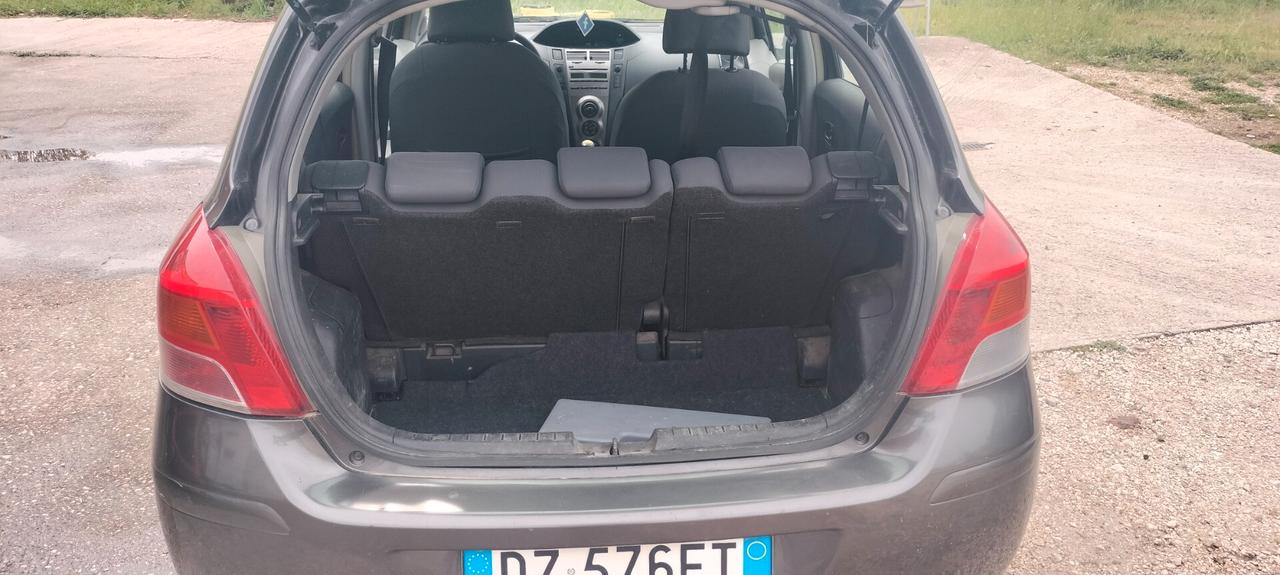 Toyota Yaris 1.3 5 porte Sol