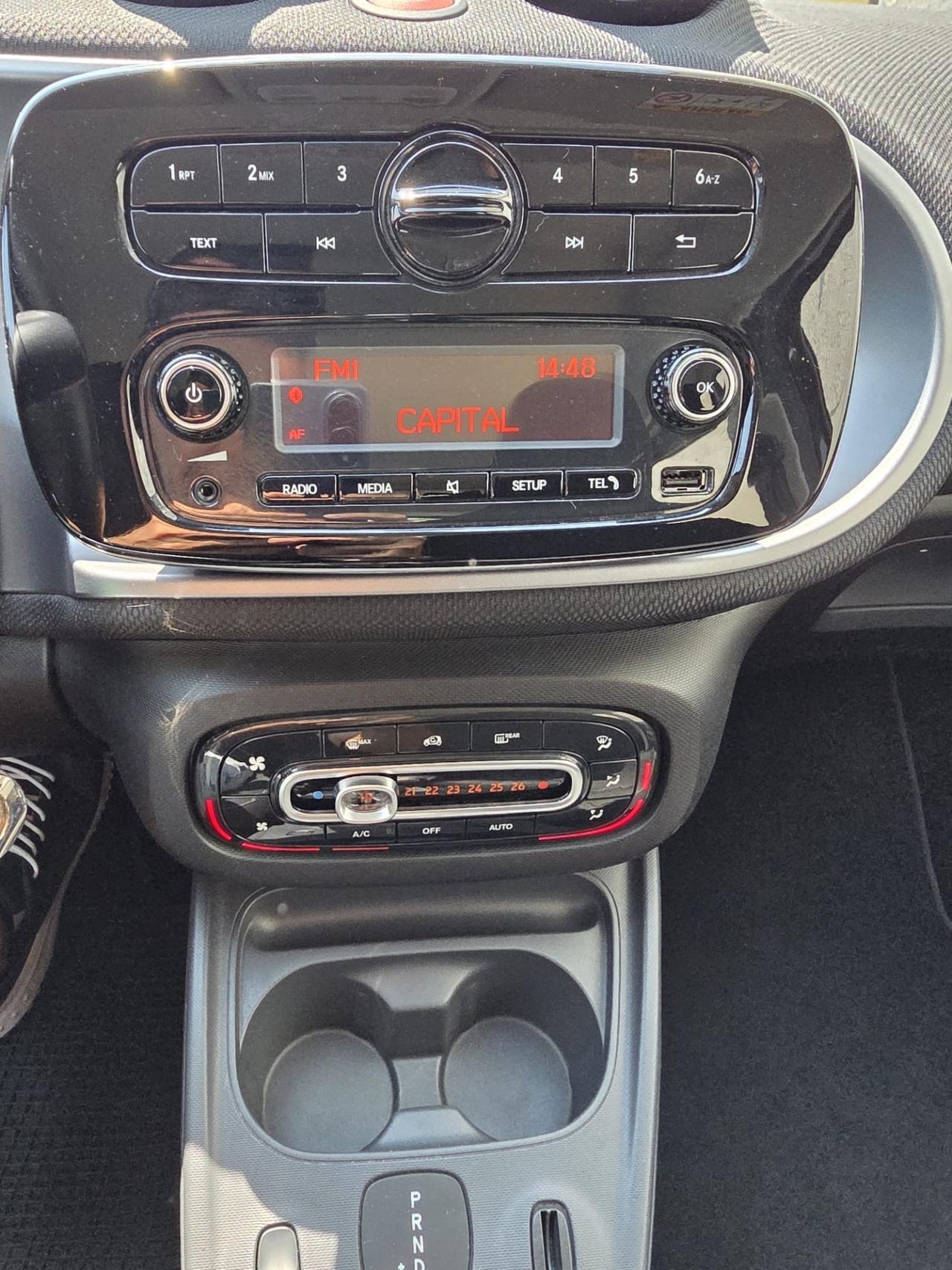 Smart ForFour 71CV,, 1.0b. AUTOMATICO solo 53.000km.