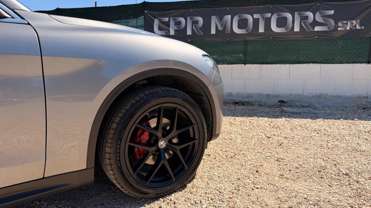 Alfa Romeo Stelvio 2.0 Turbo 280 CV AT8 Q4 First Edition