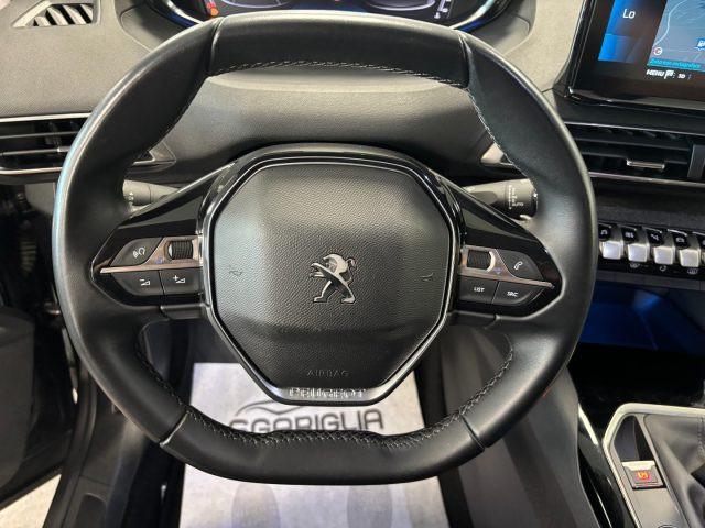 PEUGEOT 5008 7 Posti Allure Pack 1.5 Diesel