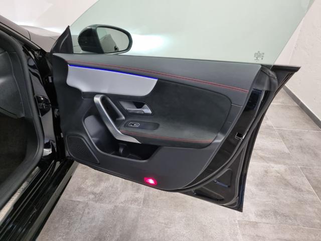 MERCEDES-BENZ CLA 200 d Automatic 4Matic Shooting Brake Premium