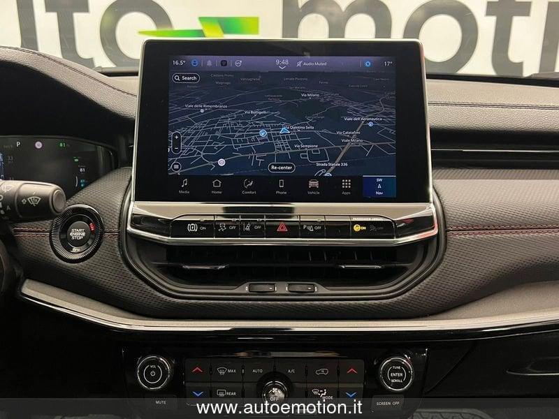 Jeep Compass 1.3 T4 240CV PHEV AT6 4xe Trailhawk