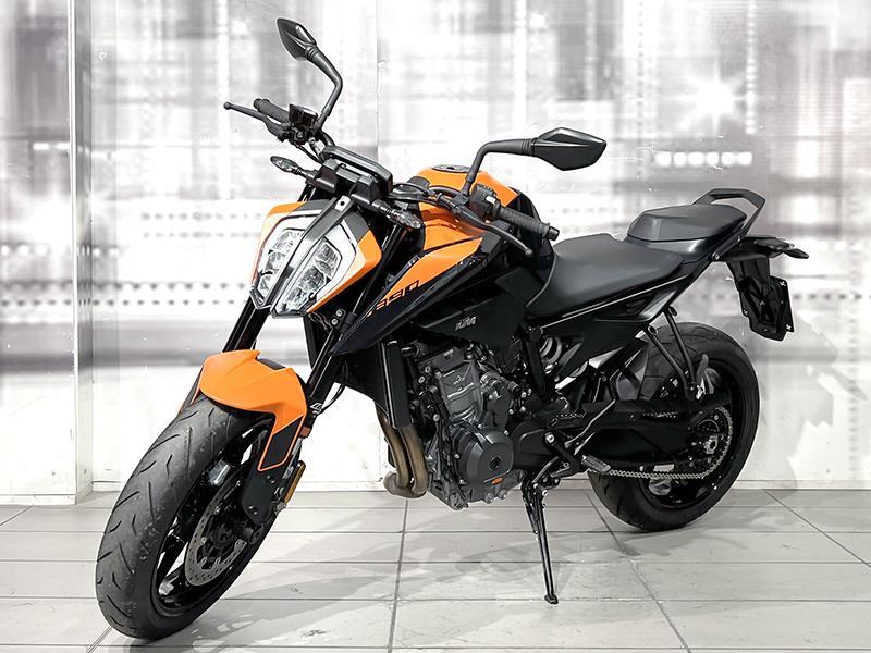 KTM Duke 890