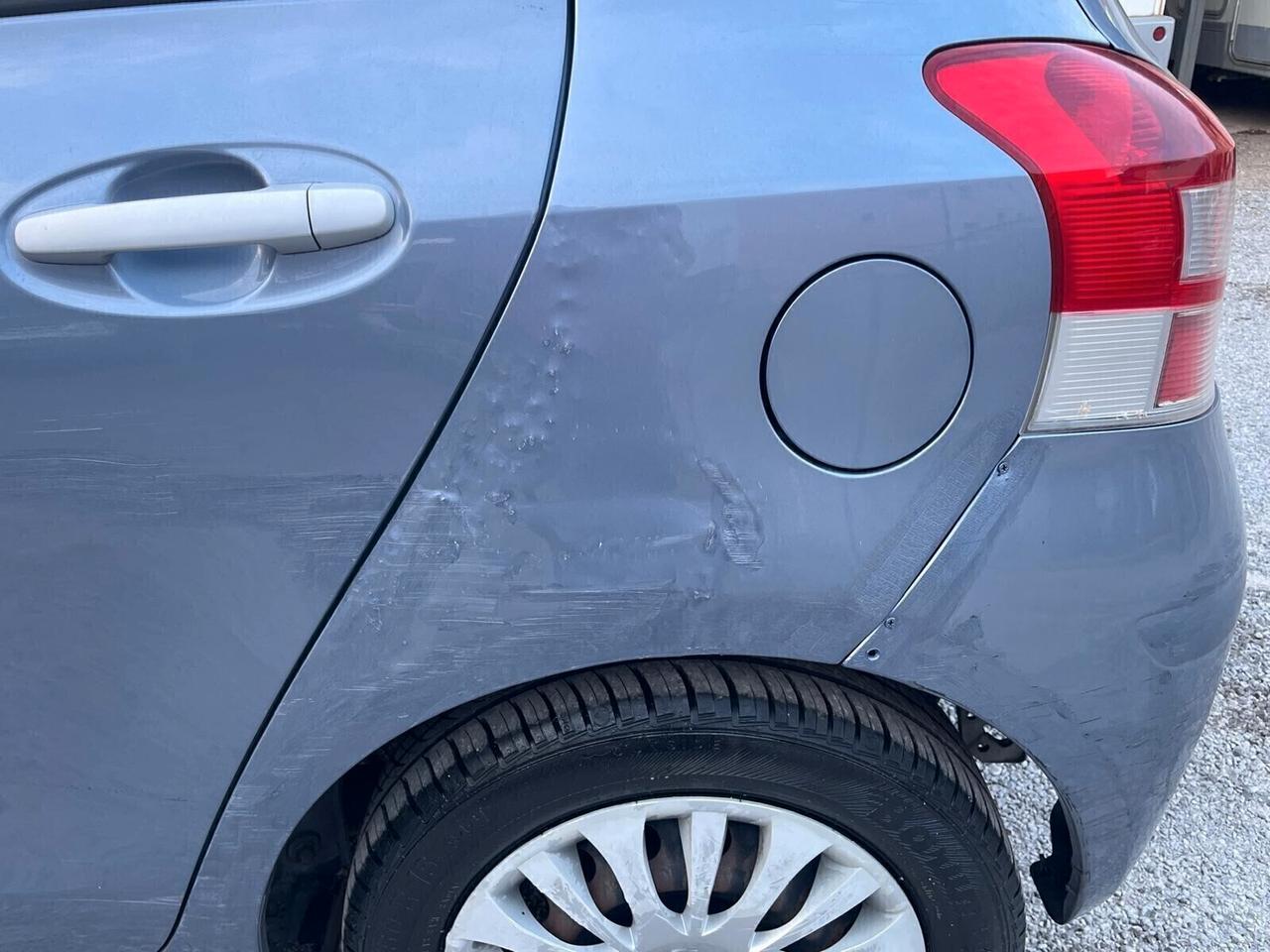 Toyota Yaris 2011 1.0 GPL 69Cv