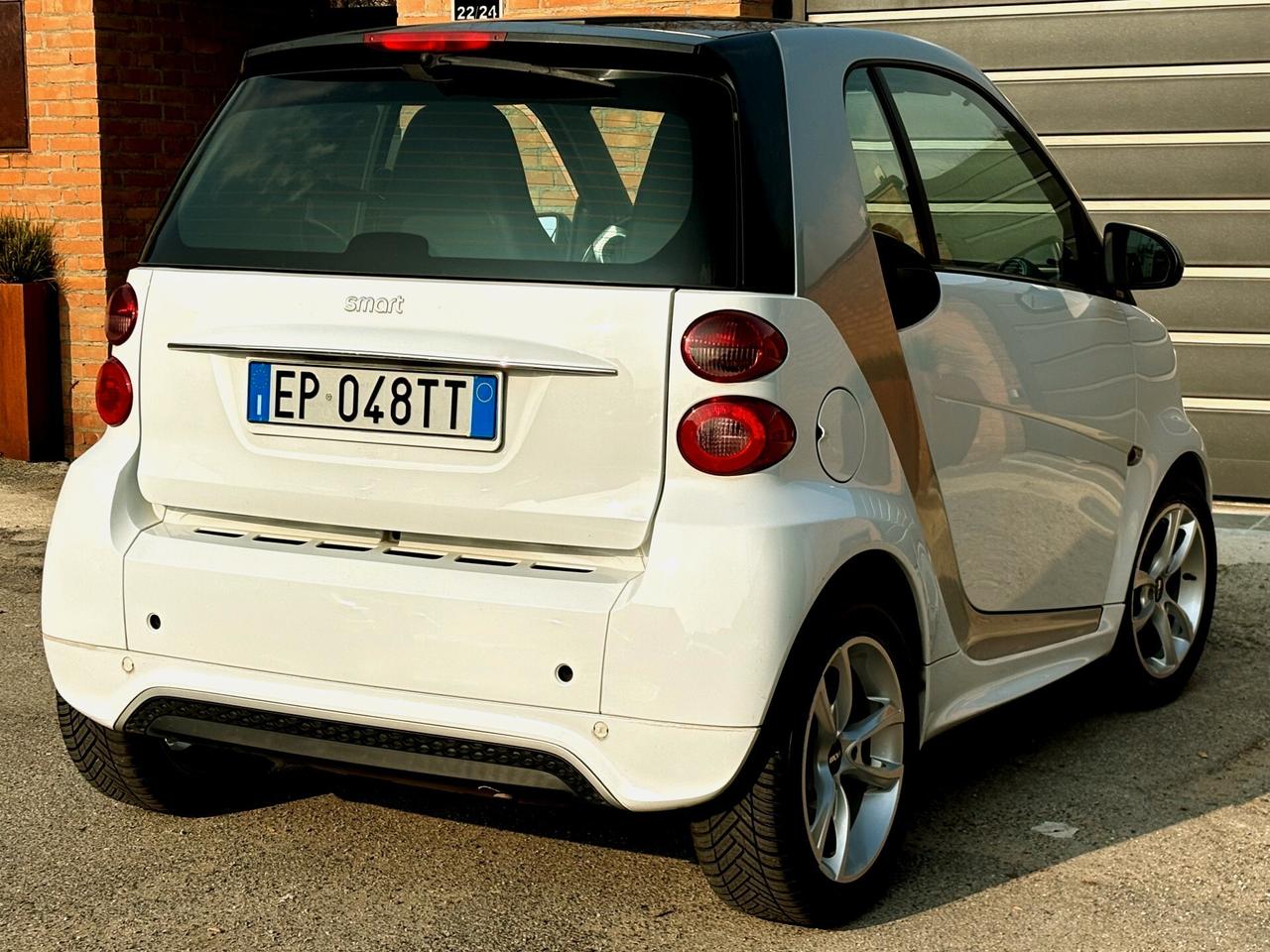 SMART FORTWO 1.0 benz-129.000km-Garanzia-2013