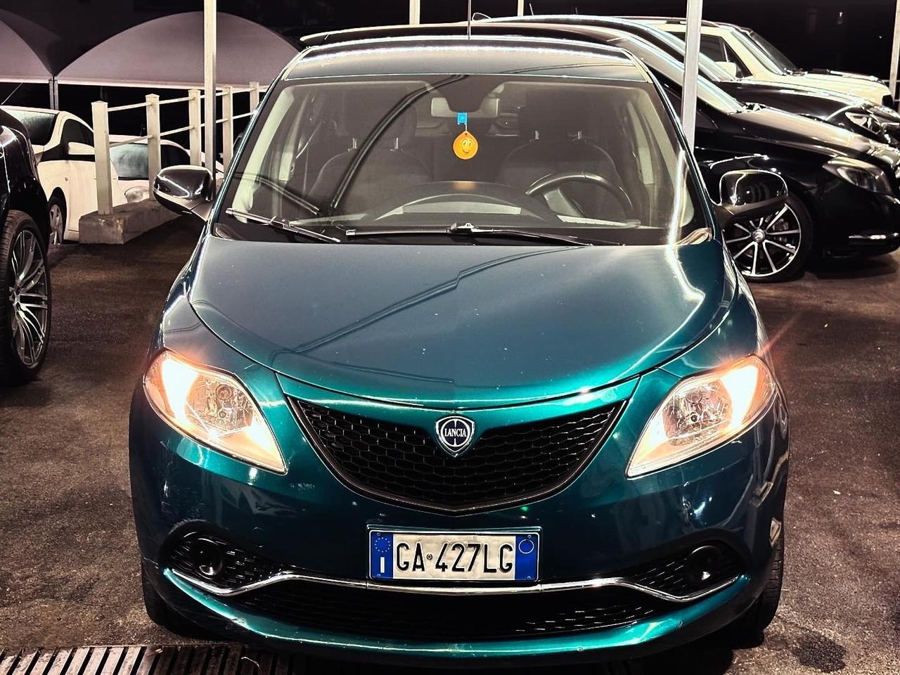 Lancia Ypsilon 1.2 69 CV 5 porte Platinum 2020