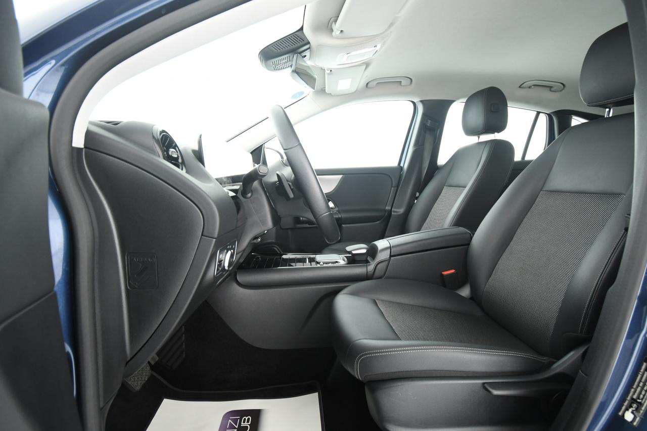 Mercedes-Benz GLA 200 d Business auto CAMERA+LED