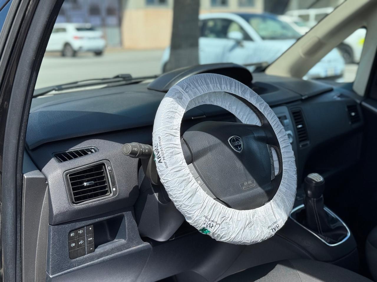 Lancia MUSA 1.3 Mjt 95 CV NEO PATENTATI 12 MESI DI GARANZIA