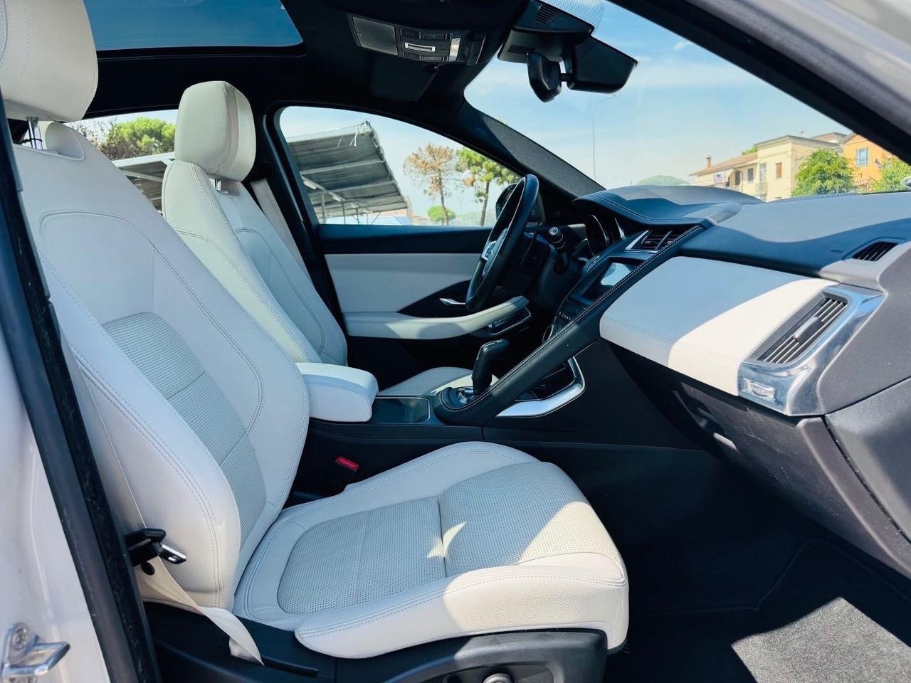 Jaguar E-Pace 2.0D 150 CV R-Dynamic SE
