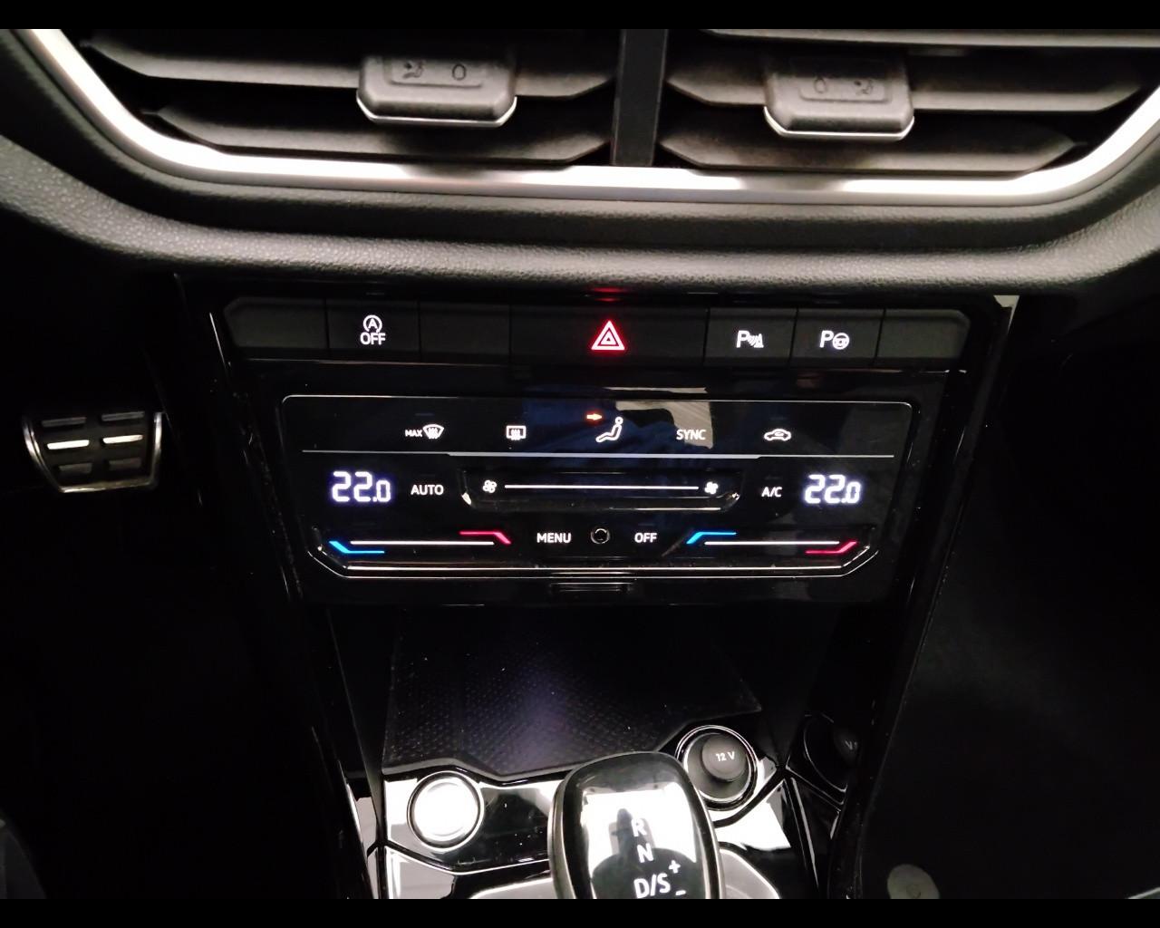 VOLKSWAGEN T-Roc I 2022 - T-Roc 1.5 tsi R-Line dsg