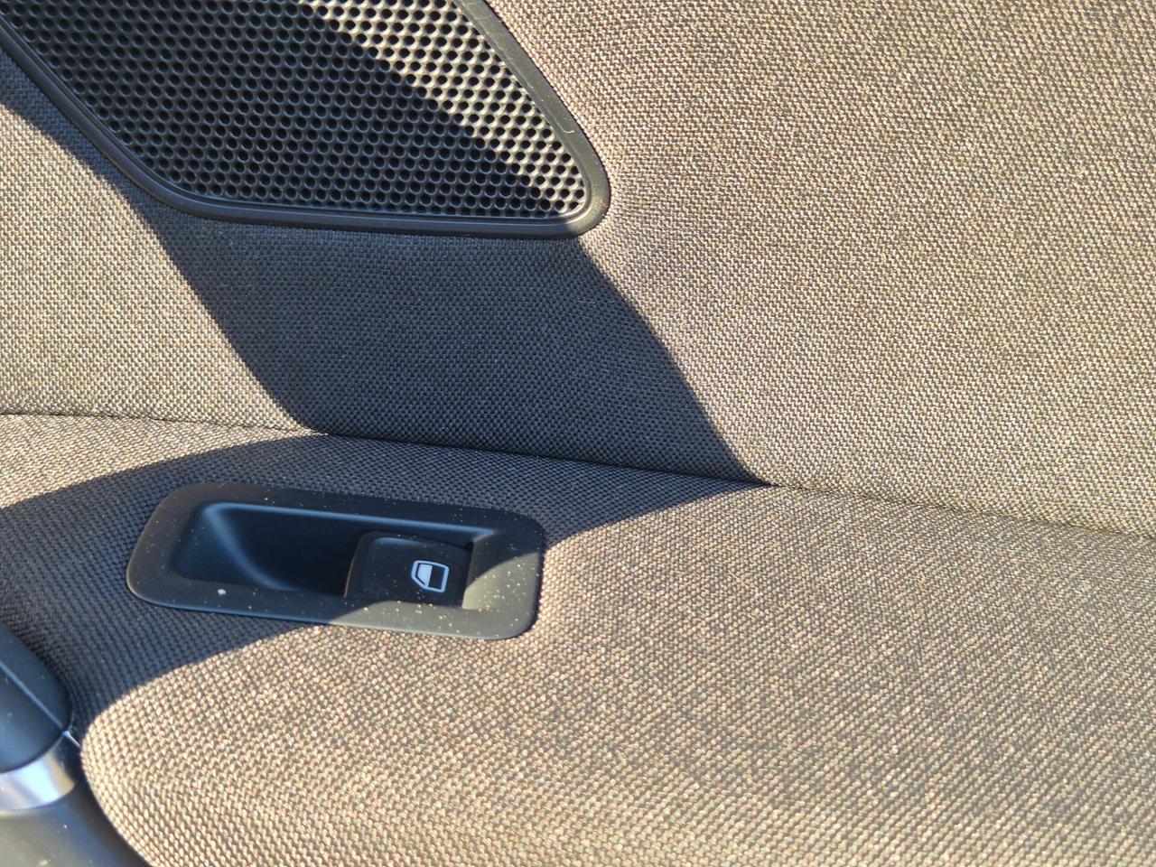 Volkswagen Golf Sportsvan 1.6 TDI 110CV DSG Highline BlueMotion Tech.