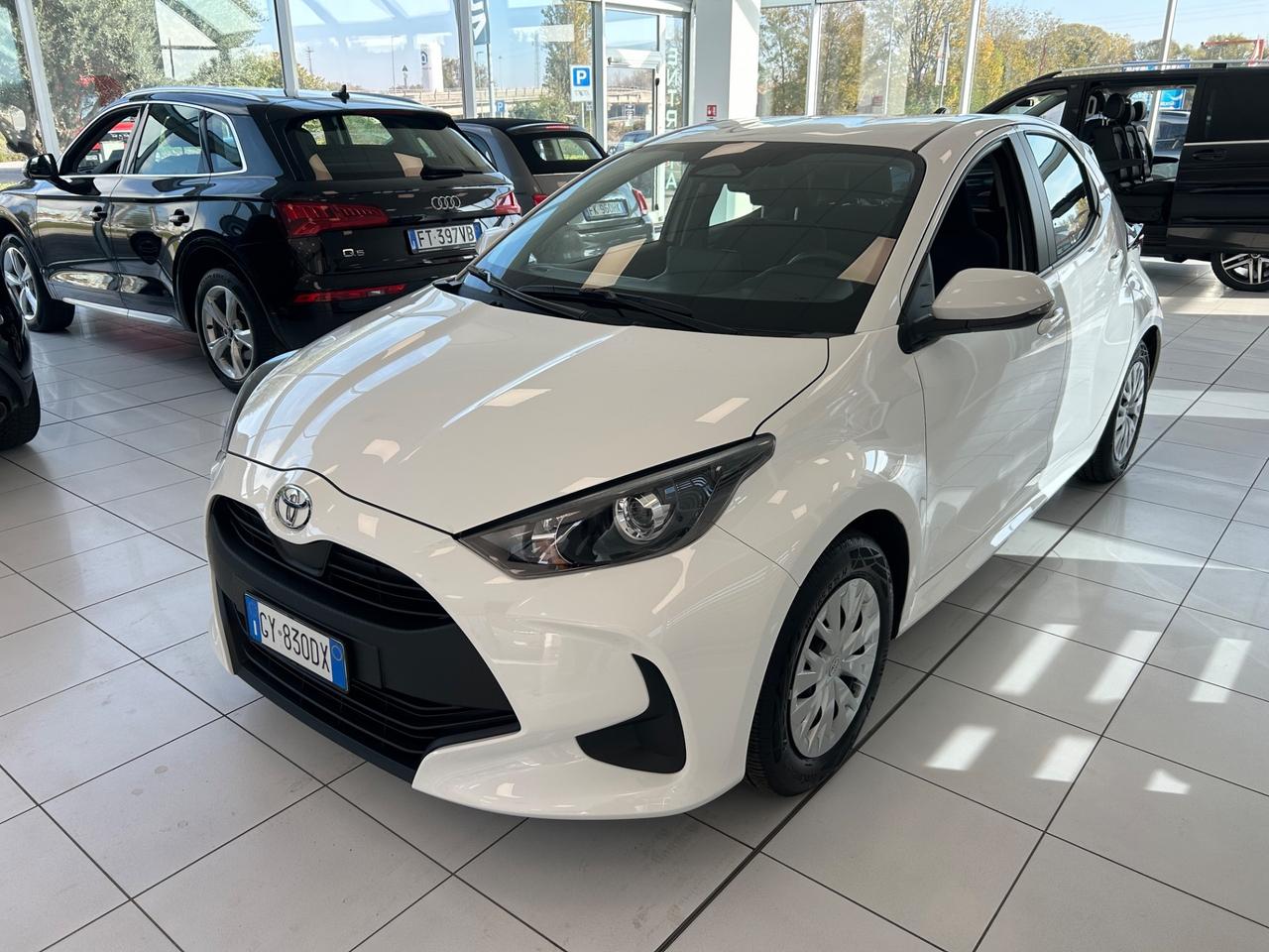 Toyota Yaris 1.5 Hybrid 5 porte Active Neopatentati