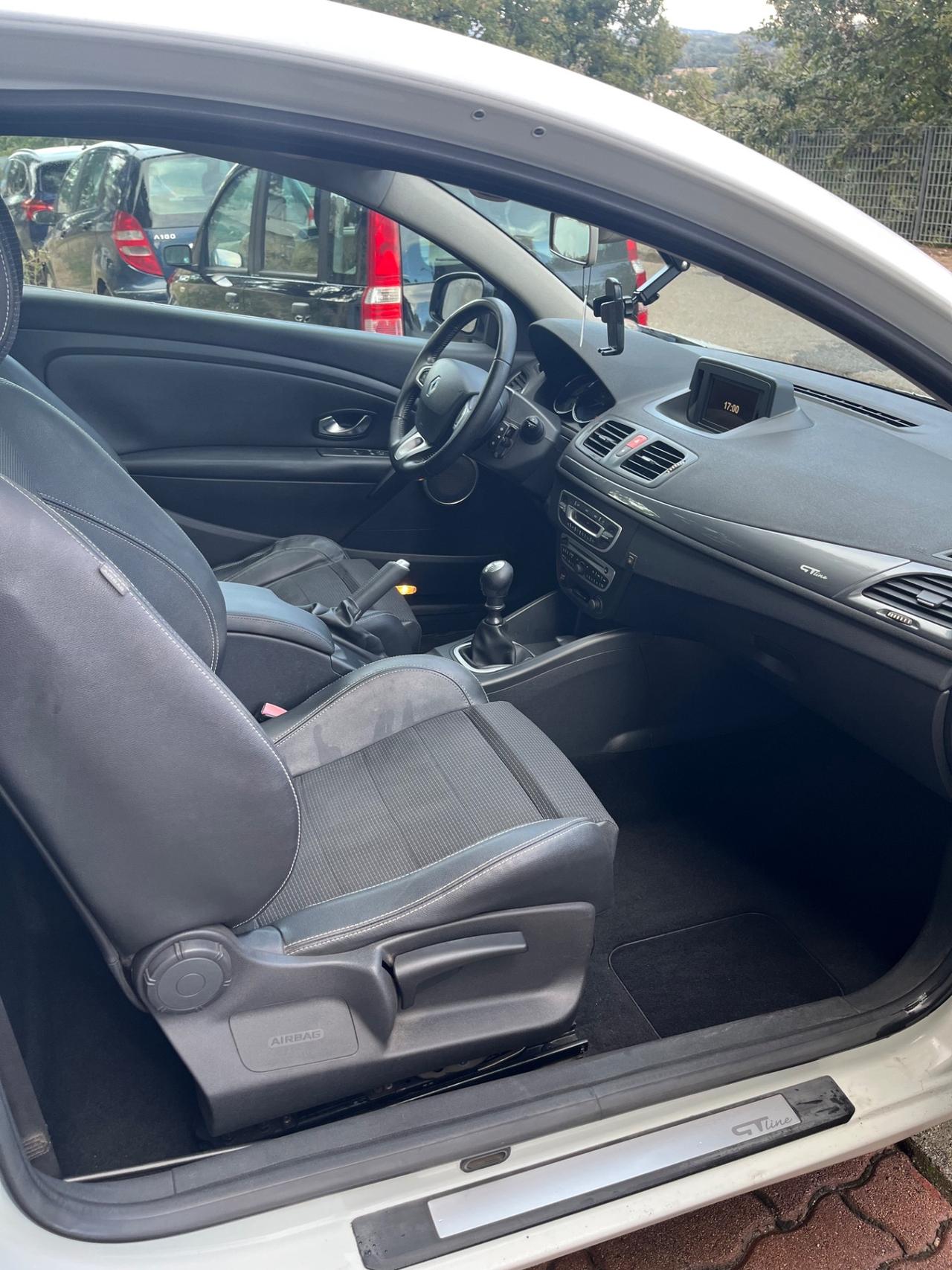 Renault Megane Mégane Coupé 1.5 dCi 110CV EDC GT Line