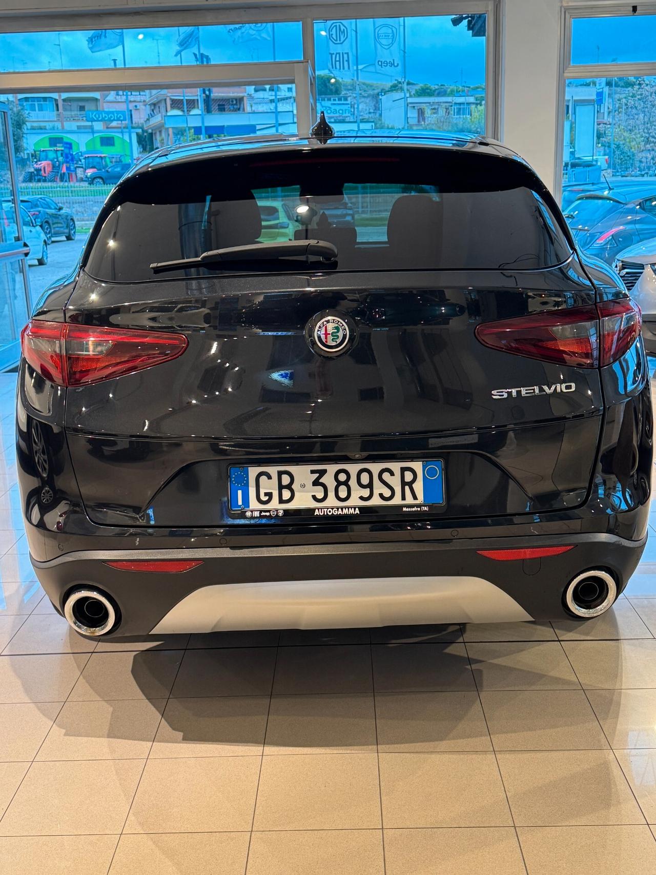 STELVIO 2.2 Turbodiesel 160 CV AT8 RWD Rosso Edizione Full Optional