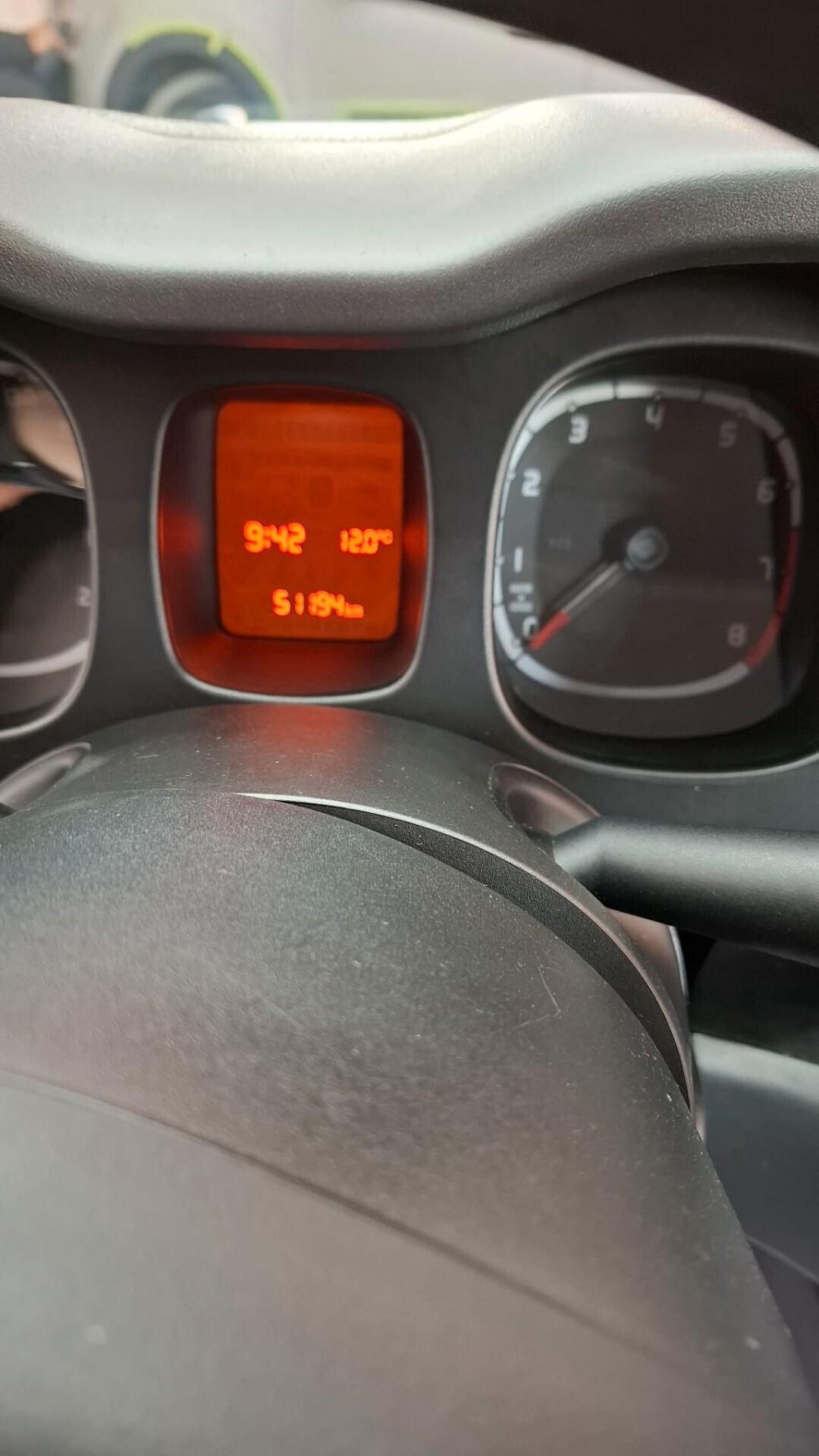 Fiat Panda 1.0 GSE S&S Hybrid Street Van 4 posti PARI A NUOVO € 7787+IVA (PREZZO FINITO 9500€)