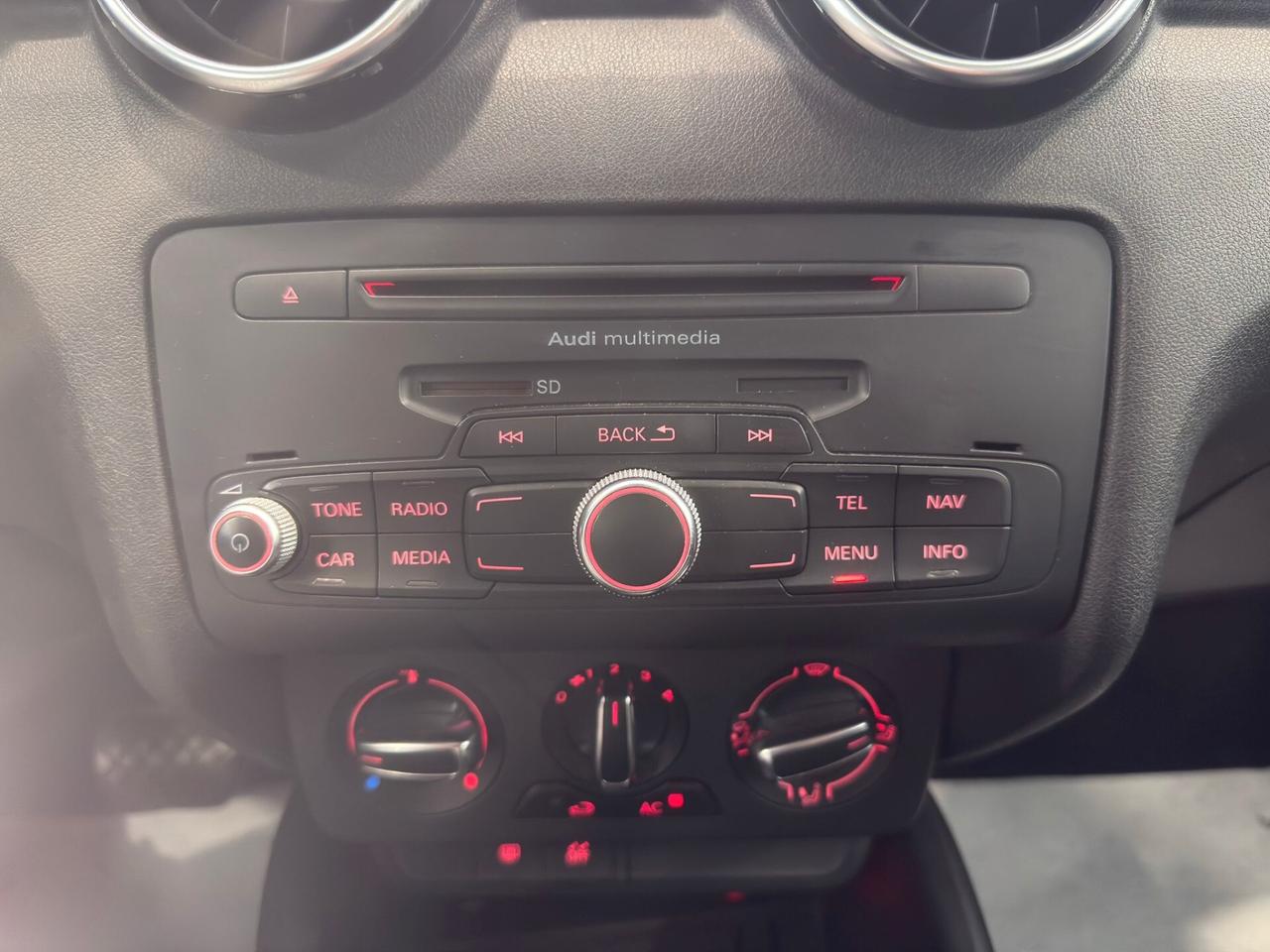 Audi A1 1.4 TFSI S tronic Attraction