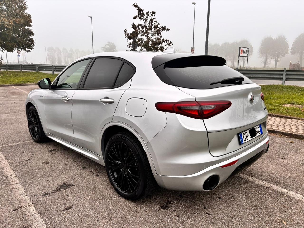 Alfa Romeo Stelvio 2.2 Turbodiesel 160 CV AT8 RWD Super